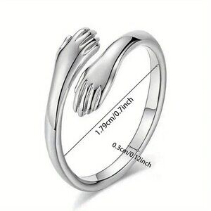 Hug Ring